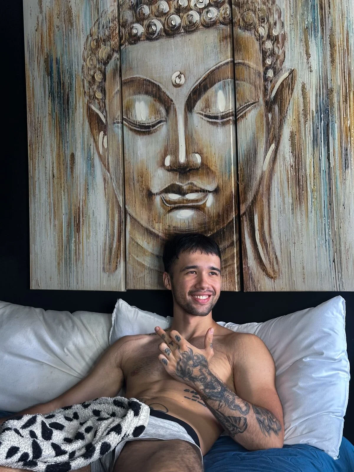 XXX Porn Photo of Nude AndrewAbdala 24