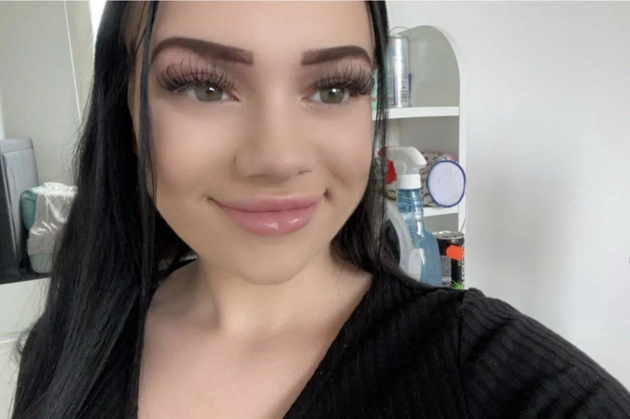 XXX Porn Photo of Nude Ellybttn_ 2