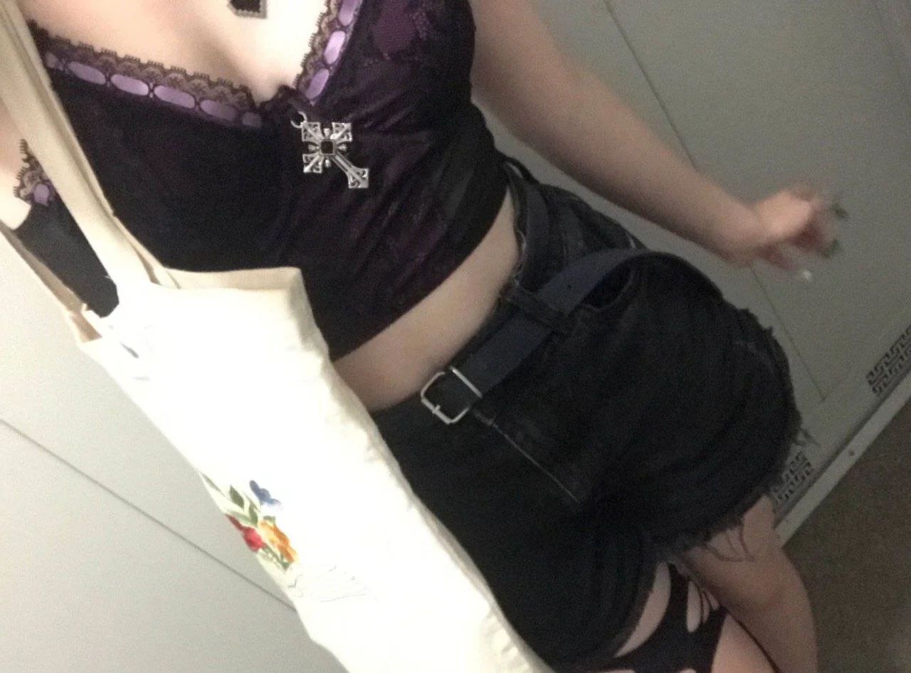 XXX Porn Photo of Nude ShineX_Girl 2