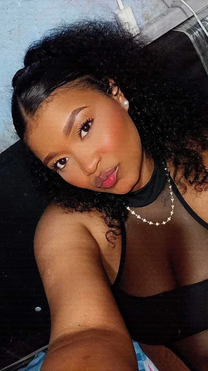 XXX Porn Photo of Nude Ayana_Bennet 4