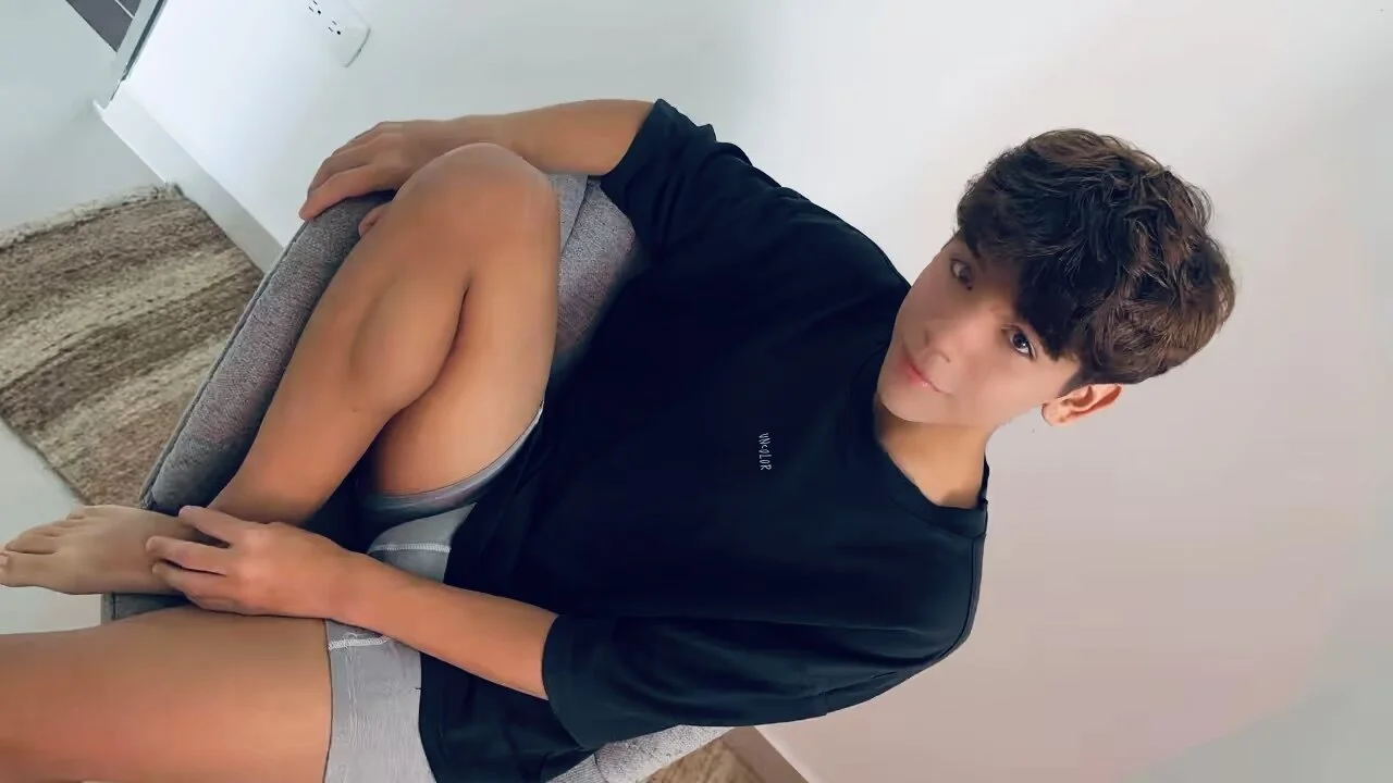 XXX Porn Photo of Nude Samy_Twink 3