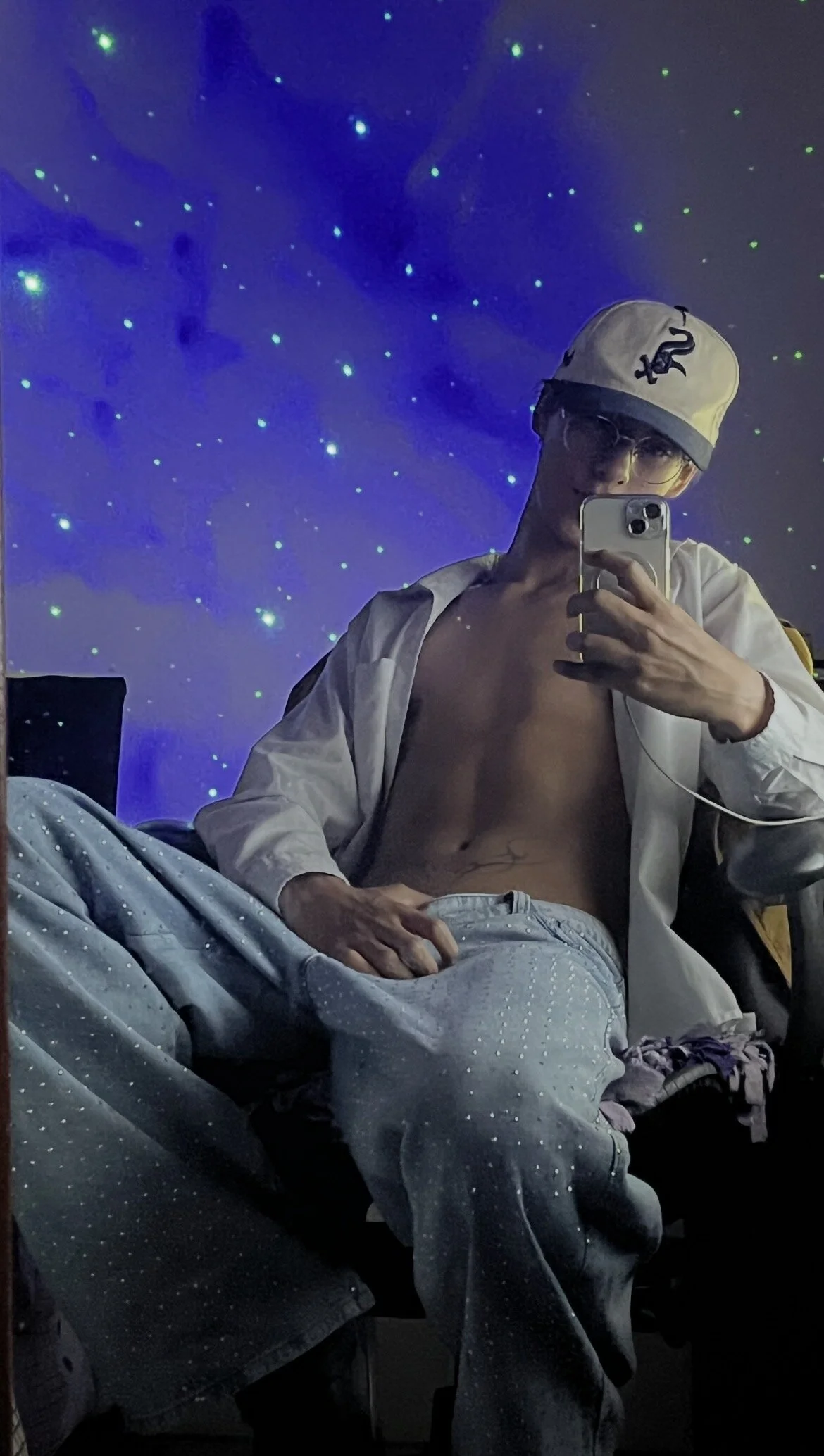 XXX Porn Photo of Nude Chris_pz 17