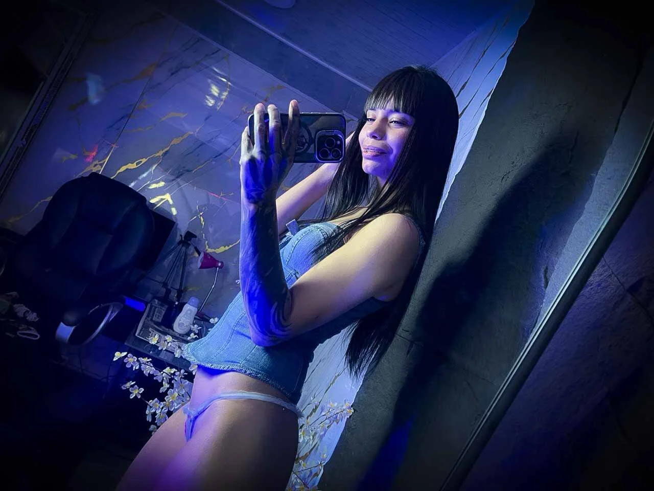 XXX Porn Photo of Nude kylie_seex 86