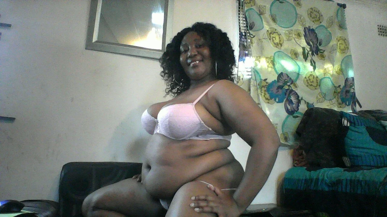 XXX Porn Photo of Nude ebonytitts4u 17
