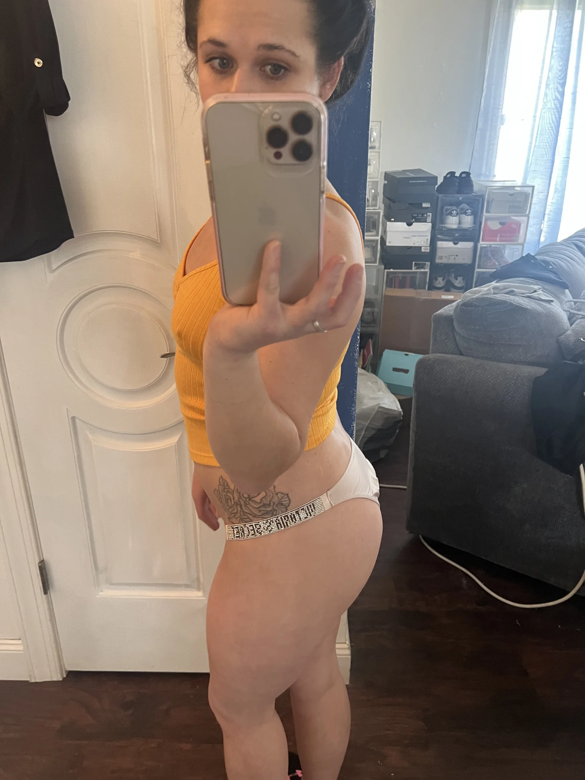 XXX Porn Photo of Nude Yumiepussyy 10