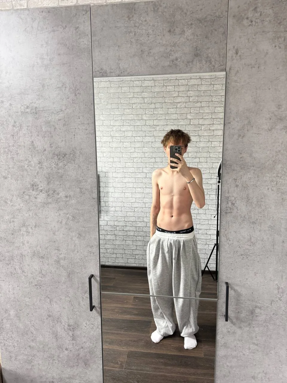 XXX Porn Photo of Nude Ray_Lu 4