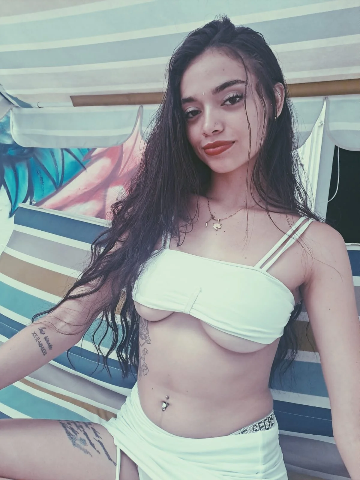 XXX Porn Photo of Nude vega_roux 7