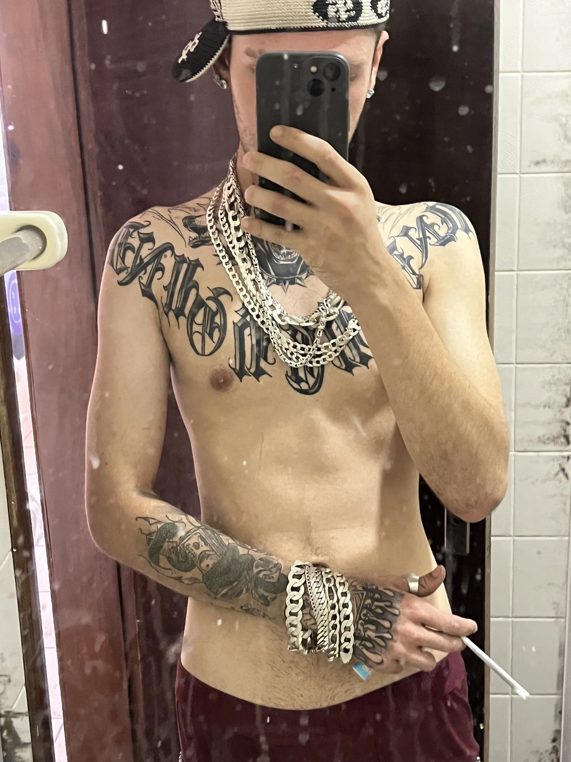 XXX Porn Photo of Nude bigrosa21cm 3