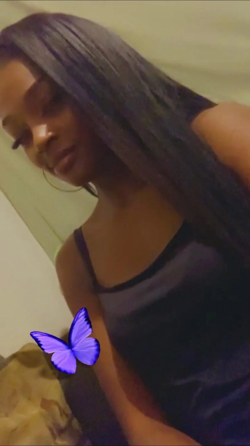 XXX Porn Photo of Nude MamiSpuirts 7