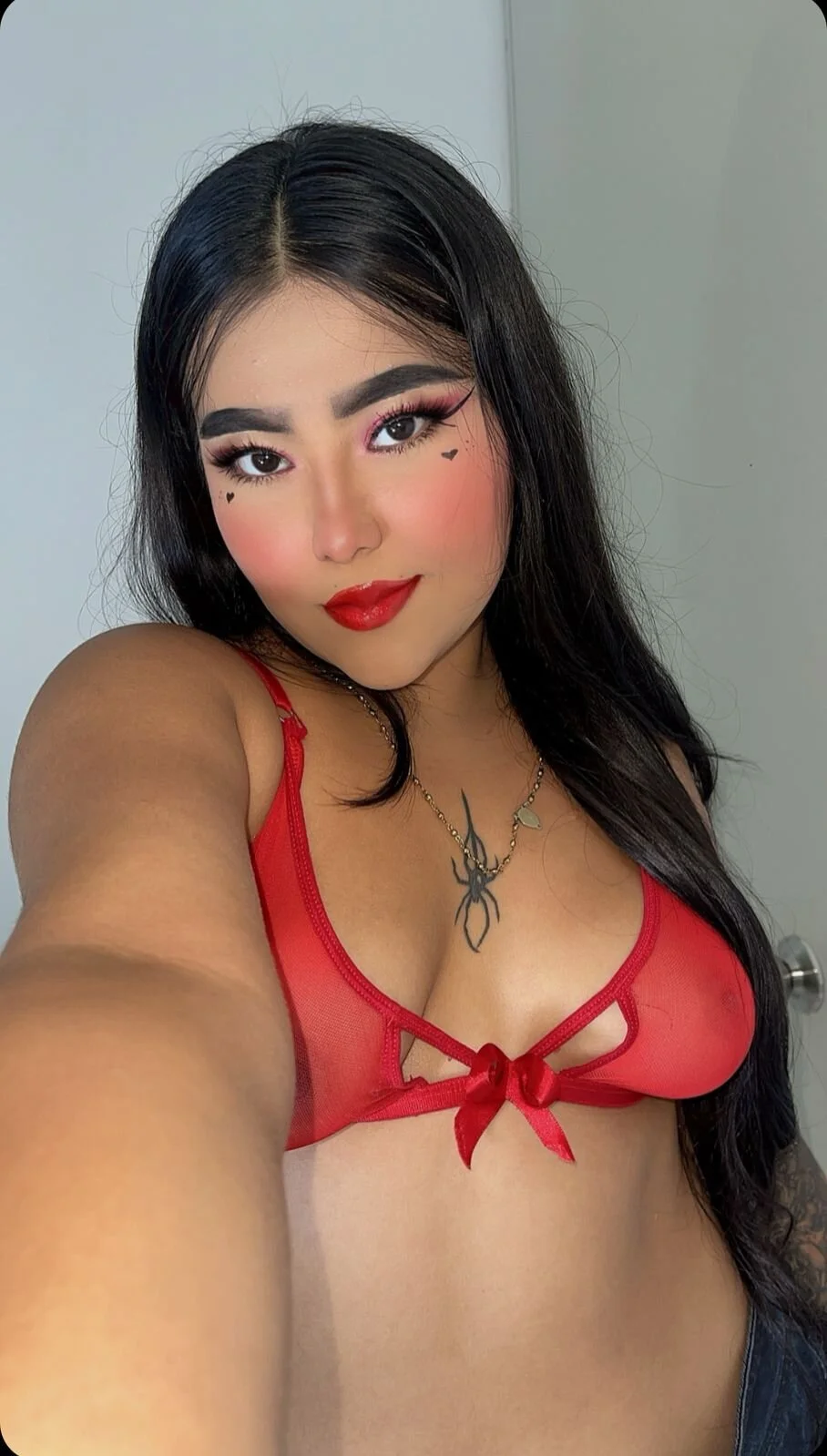 XXX Porn Photo of Nude Emily_Black1 15