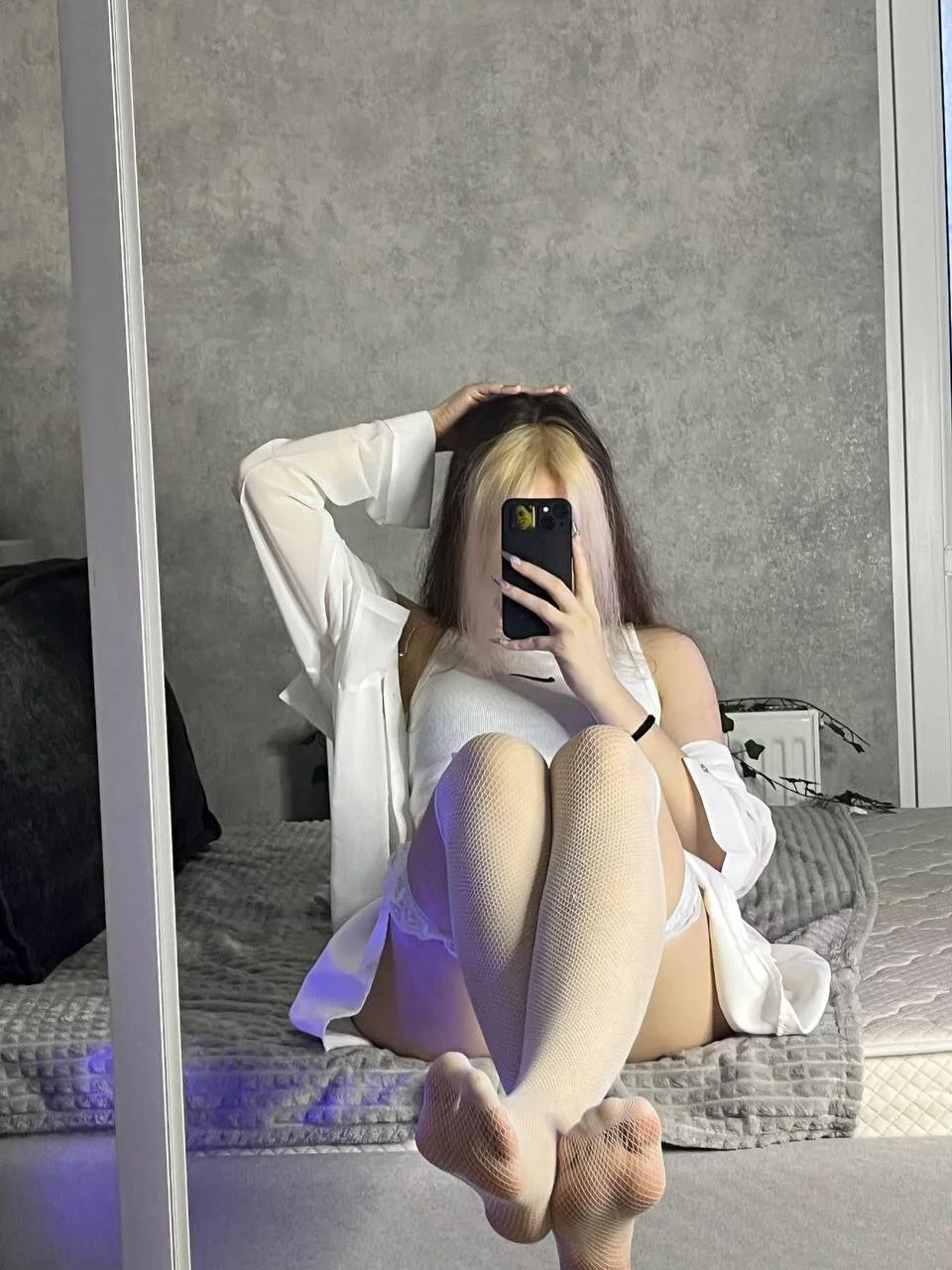 XXX Porn Photo of Nude UnsealedCoverage 3
