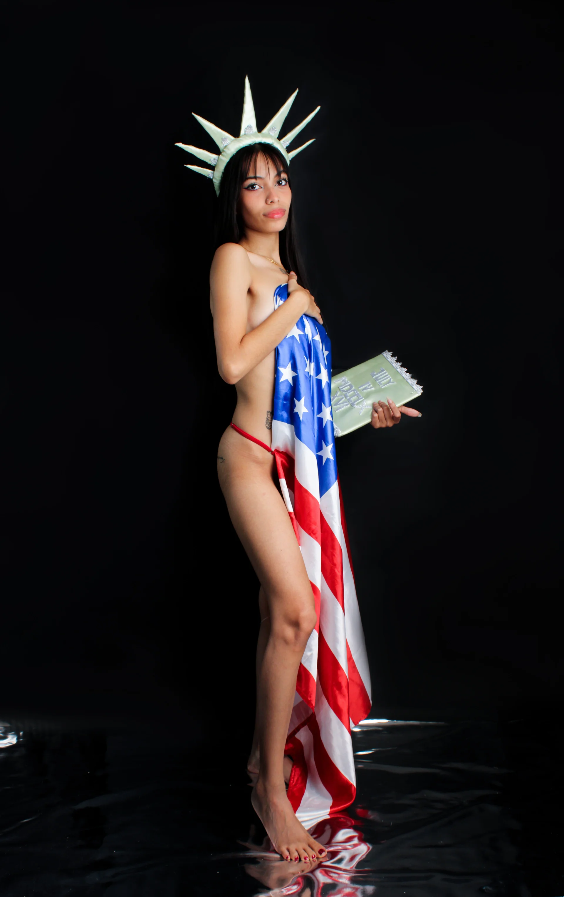 XXX Porn Photo of Nude AMELIELEONE 83