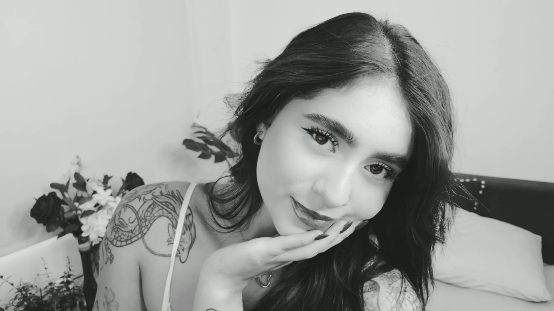XXX Porn Photo of Nude pamela__mar 68