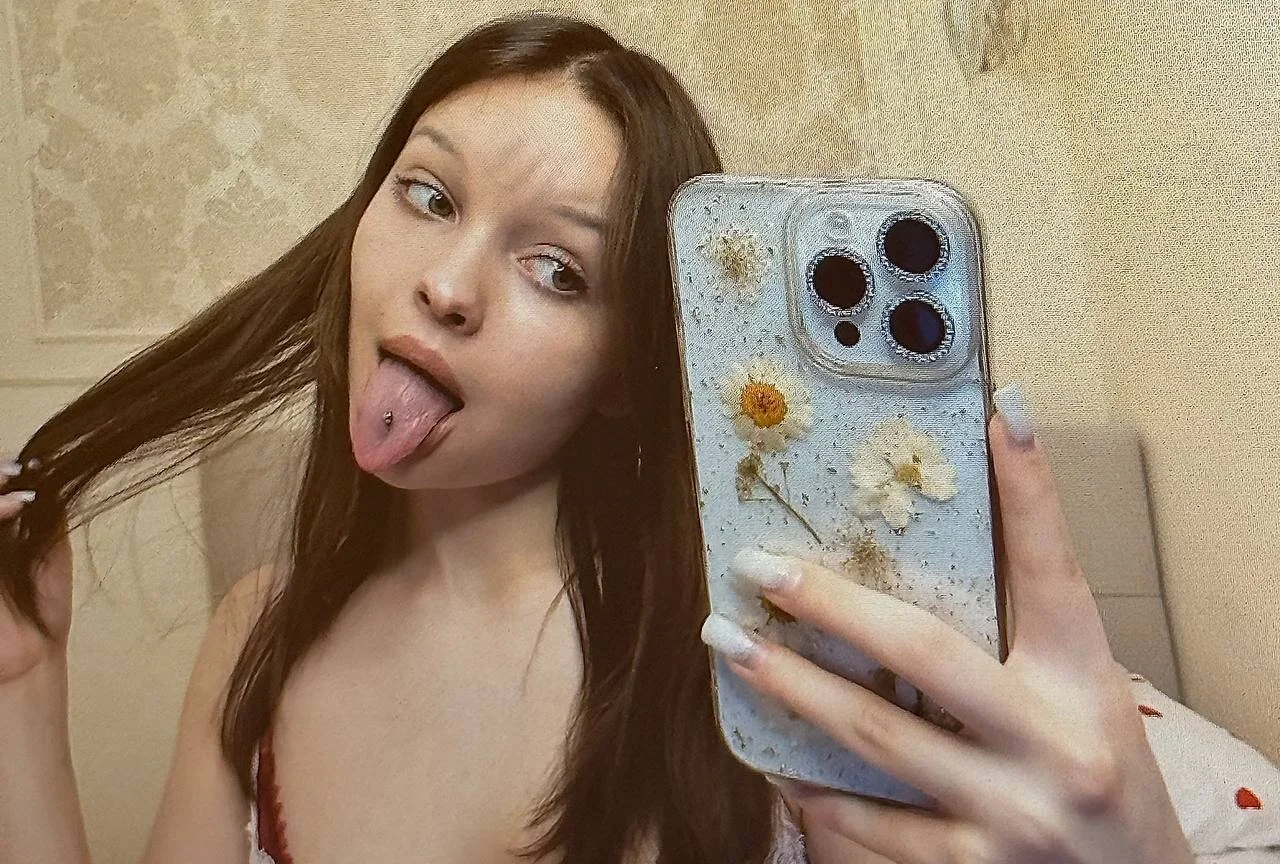XXX Porn Photo of Nude lunahush 1
