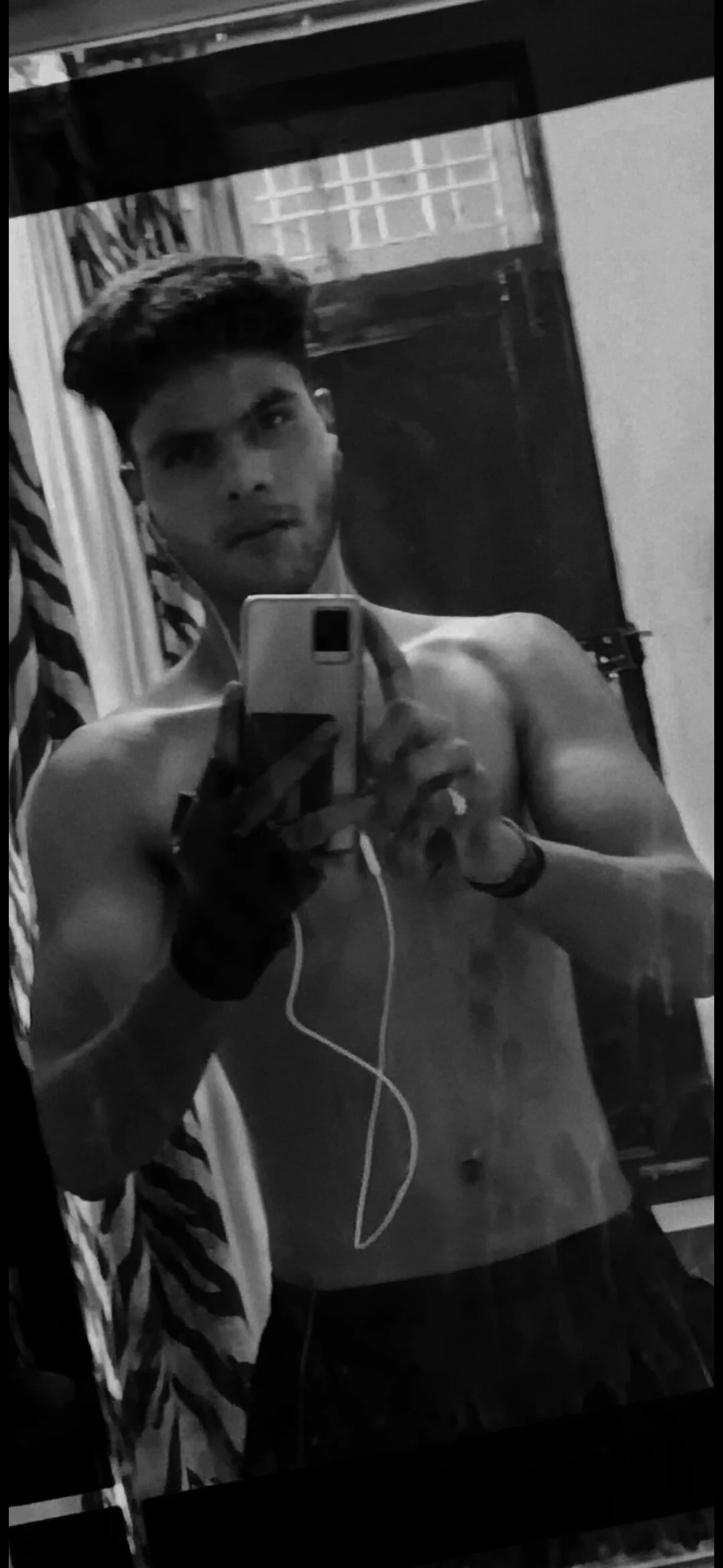 XXX Porn Photo of Nude your_bad_boy0001 1