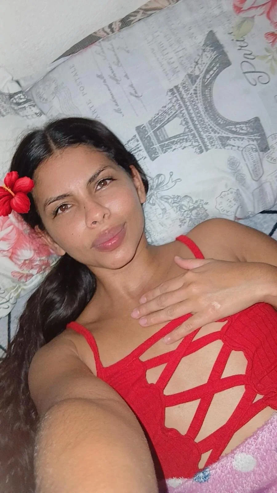 XXX Porn Photo of Nude fiorellaskinny18 22