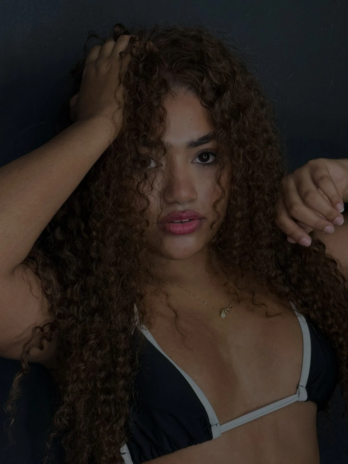 XXX Porn Photo of Nude Missdionne_curly 1