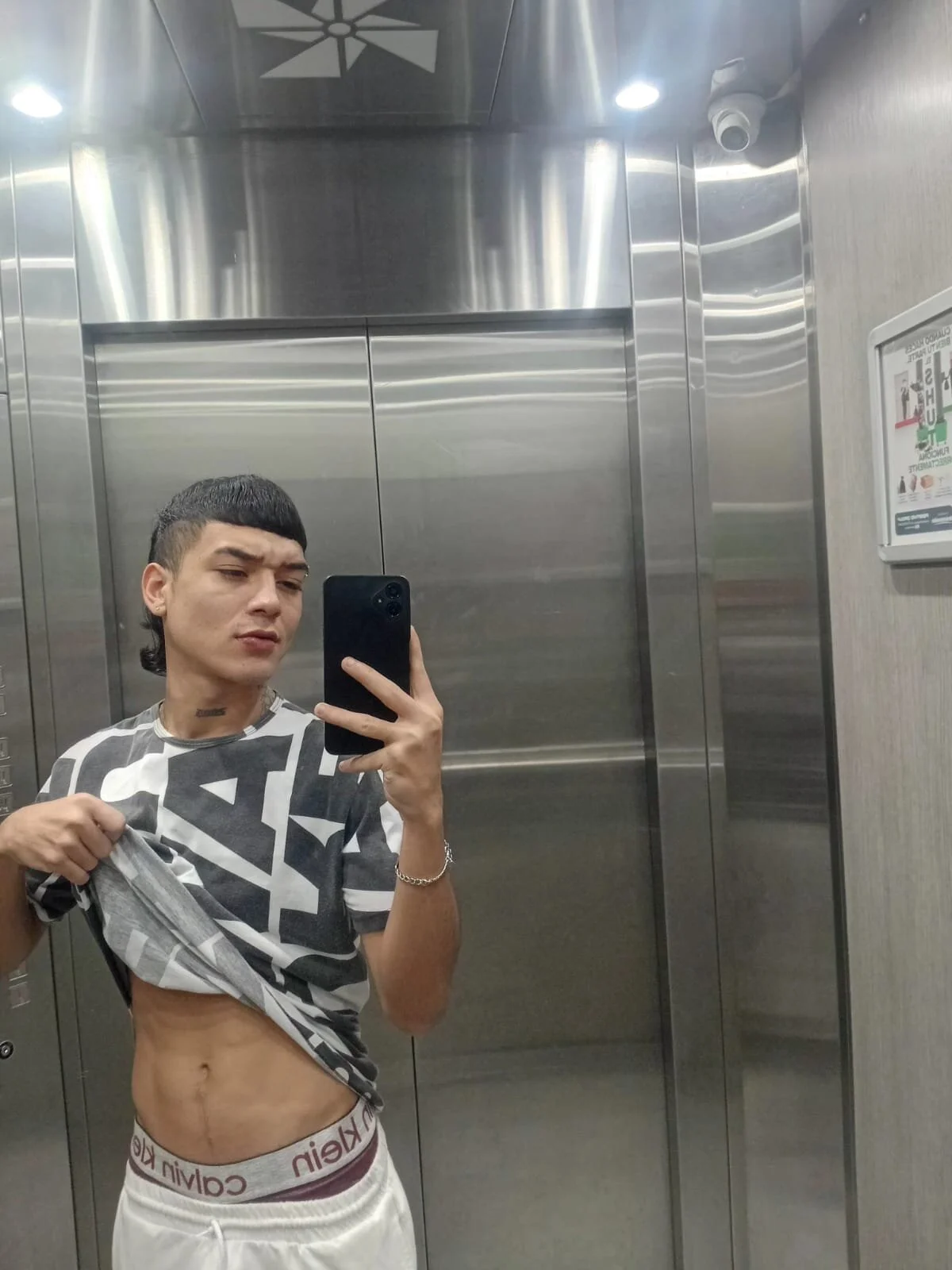 XXX Porn Photo of Nude twinkDuohot 22