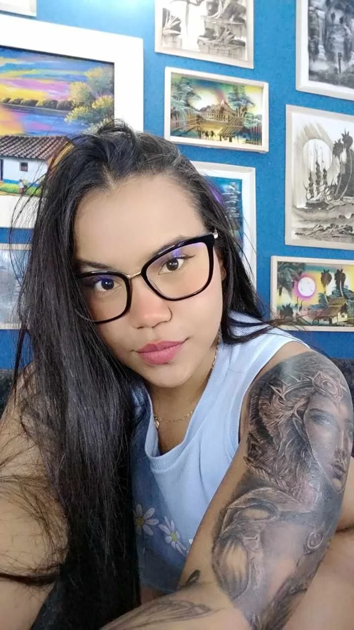 XXX Porn Photo of Nude leila_22 10