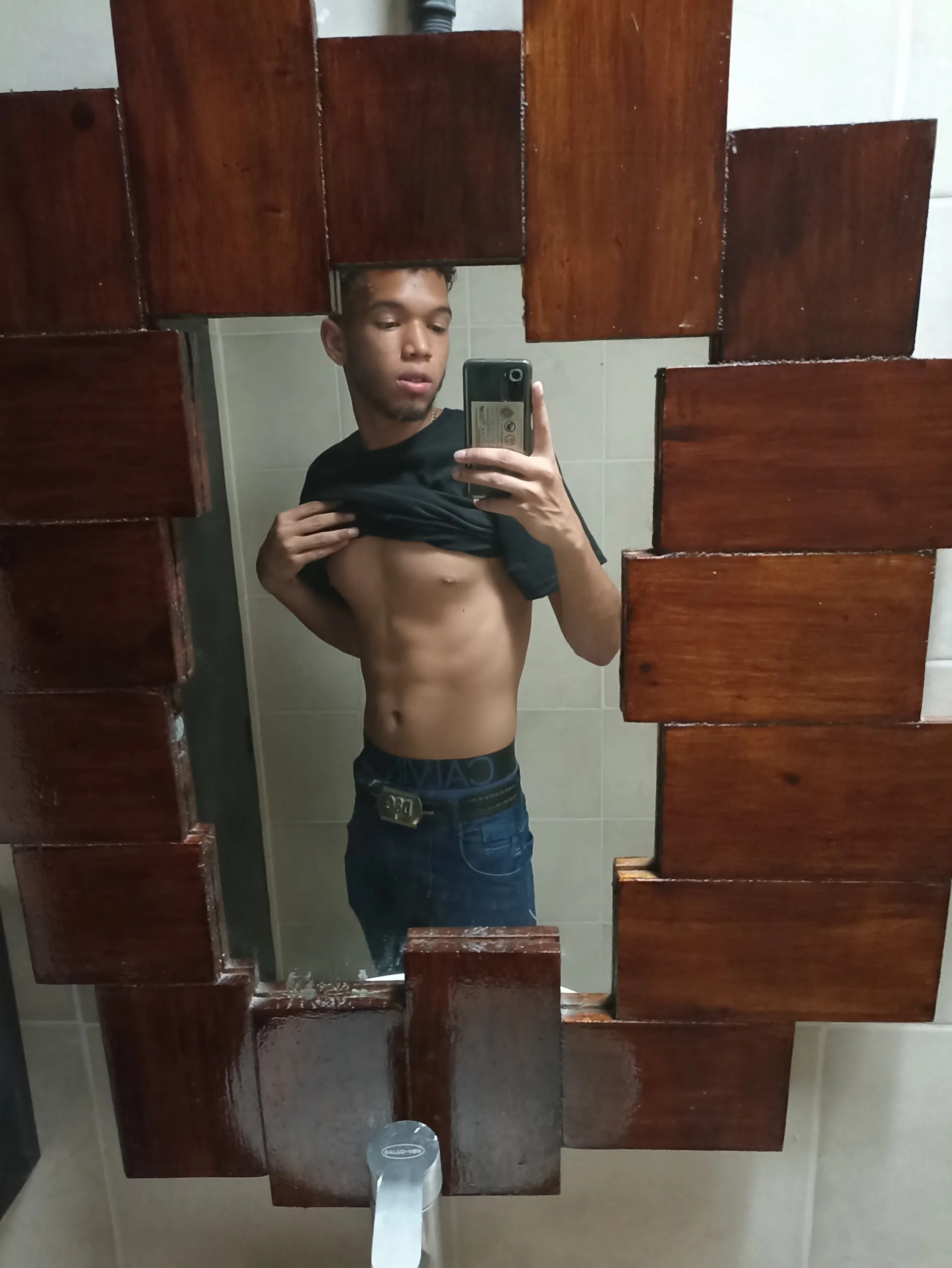 XXX Porn Photo of Nude ricardoaraque1 3