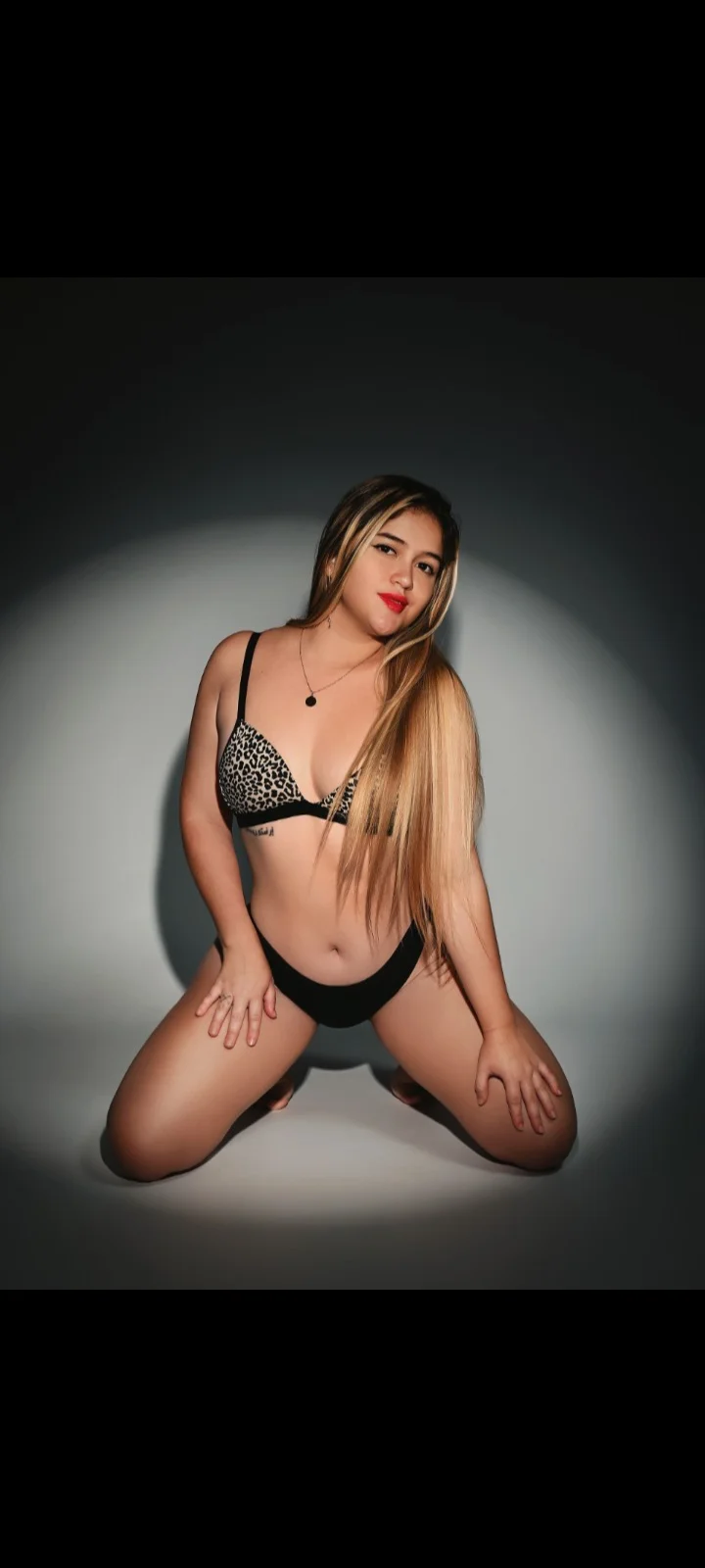 XXX Porn Photo of Nude Rouss_Wit 1