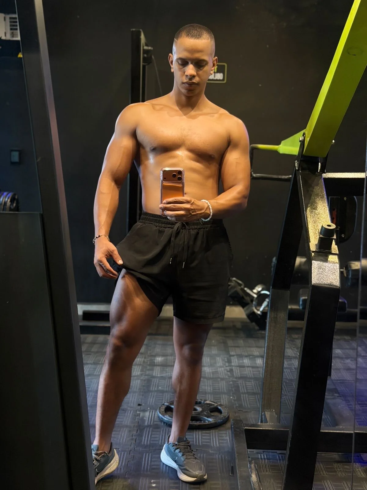 XXX Porn Photo of Nude MarcoStriker 21