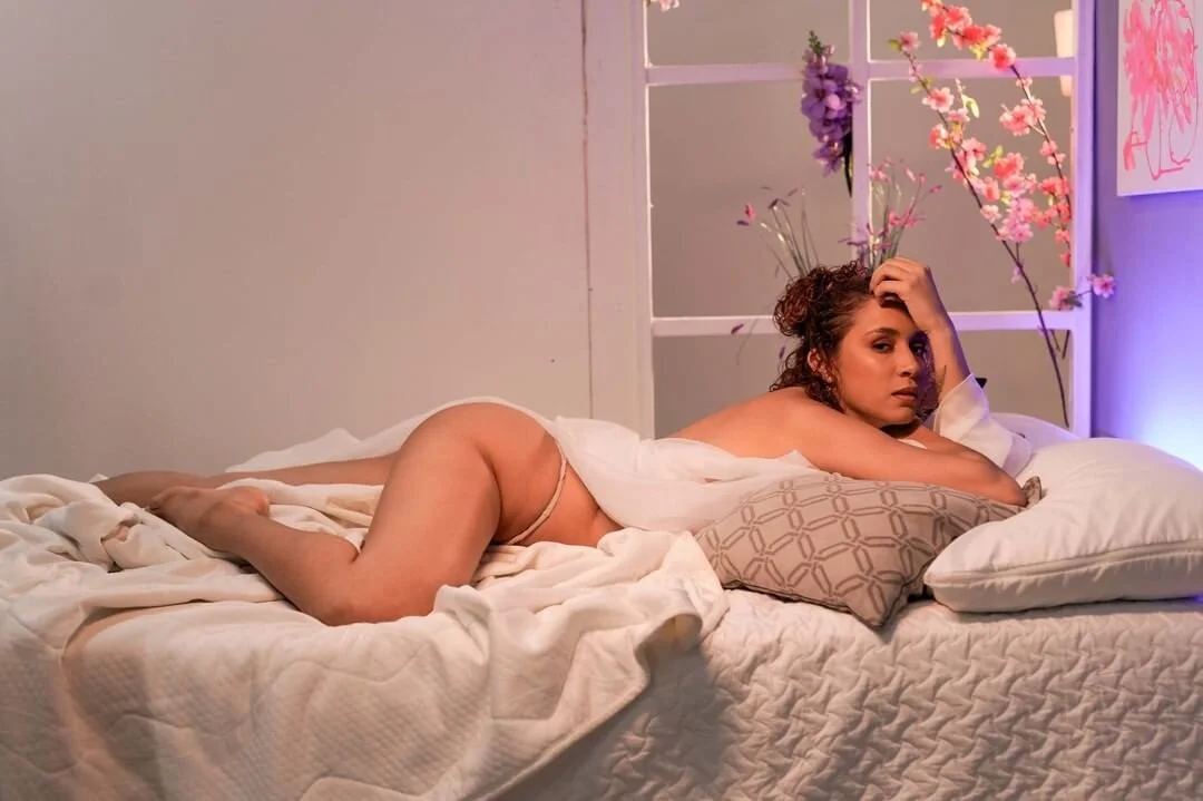 XXX Porn Photo of Nude thaliacollins 2