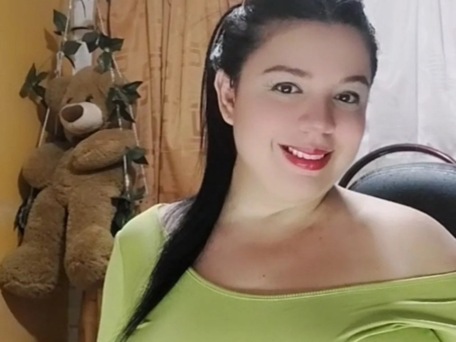 XXX Porn Photo of Nude Alice_pussyhairy 50