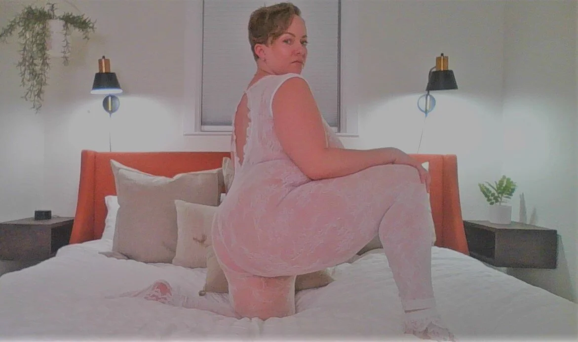XXX Porn Photo of Nude julimonroe 4