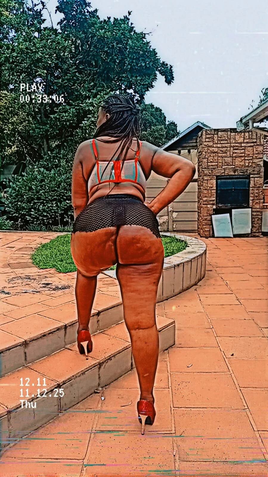 XXX Porn Photo of Nude SexyAssQueenX 2