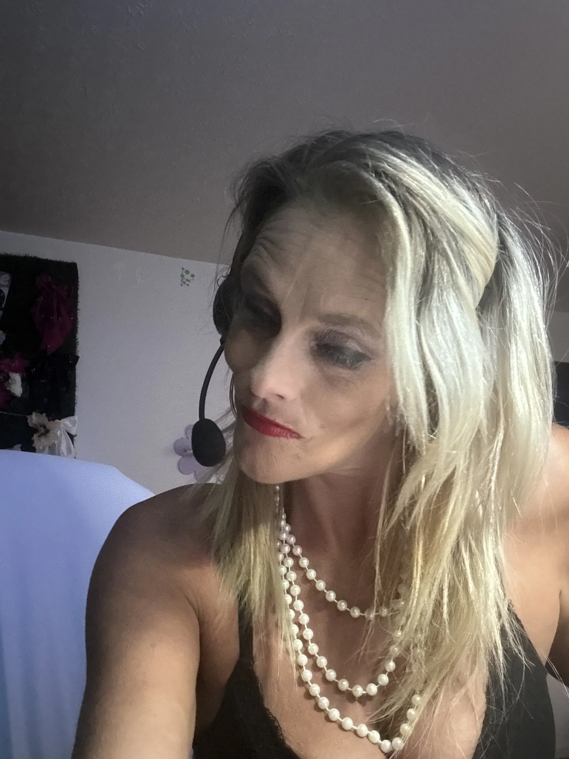XXX Porn Photo of Nude vixendoll87 6