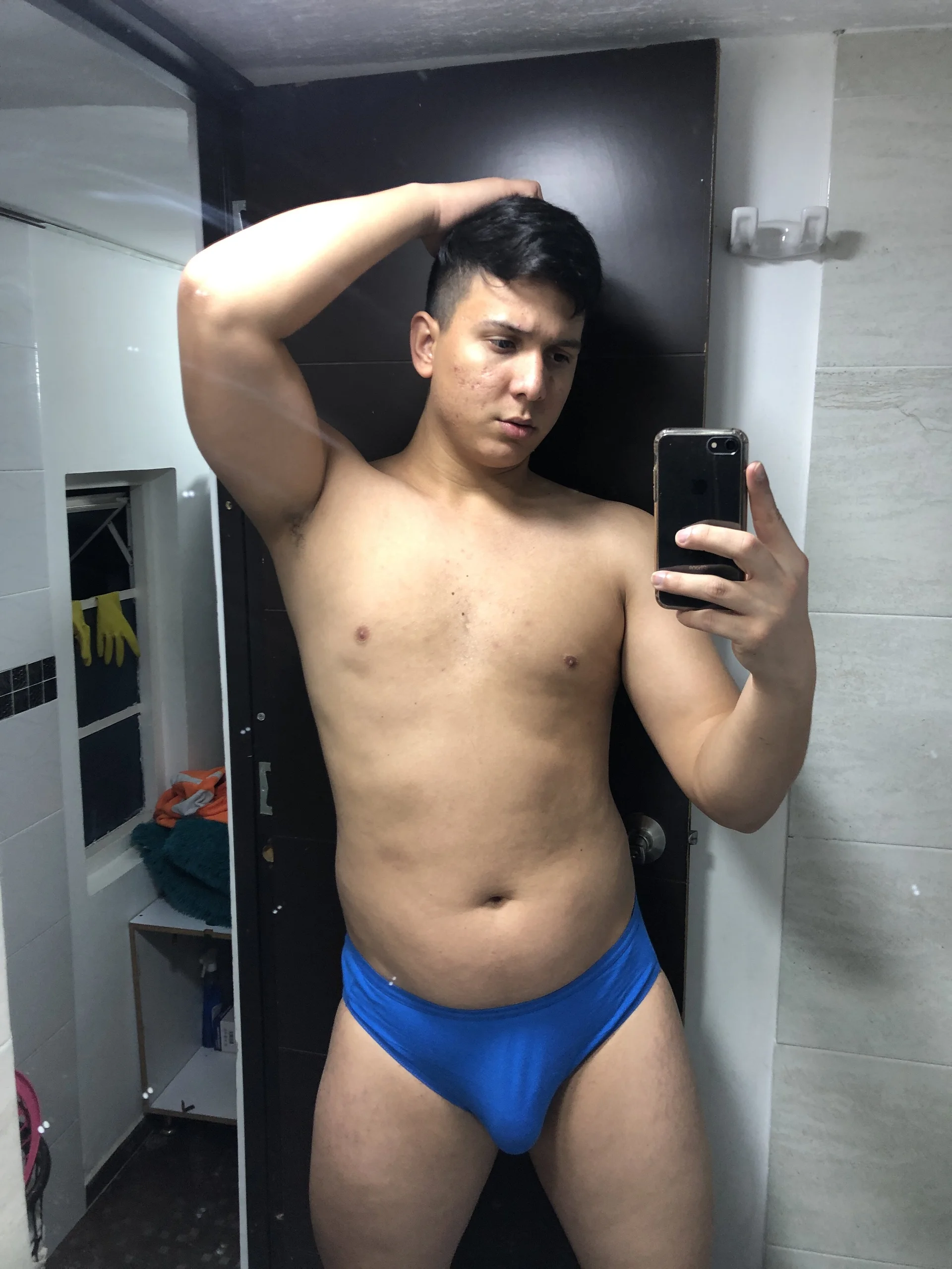 XXX Porn Photo of Nude ANDREZALVAREZ 5