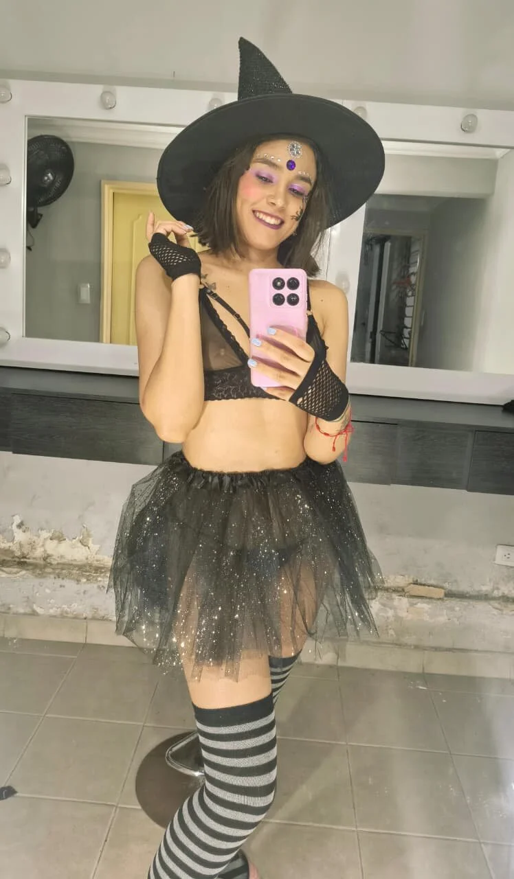 XXX Porn Photo of Nude TaraaHot 206