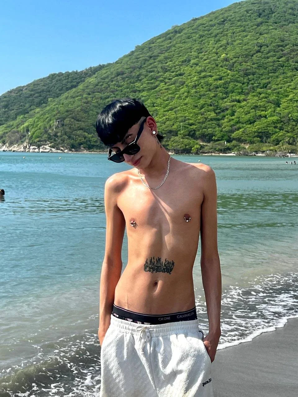 XXX Porn Photo of Nude slim_tian 25