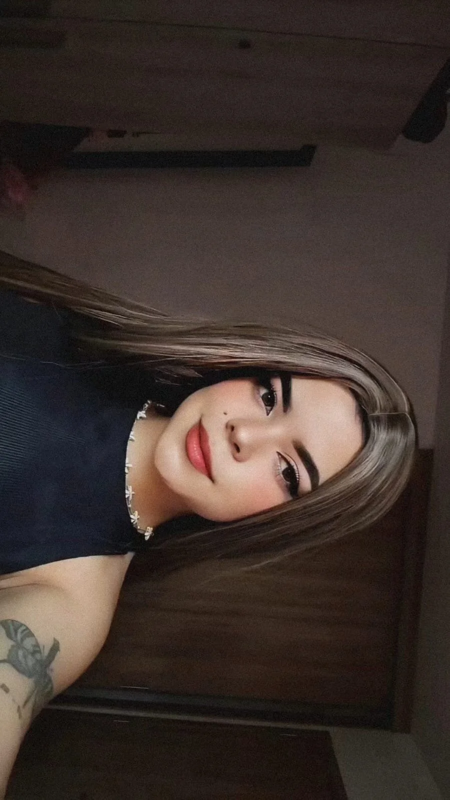 XXX Porn Photo of Nude Aura28_ 1