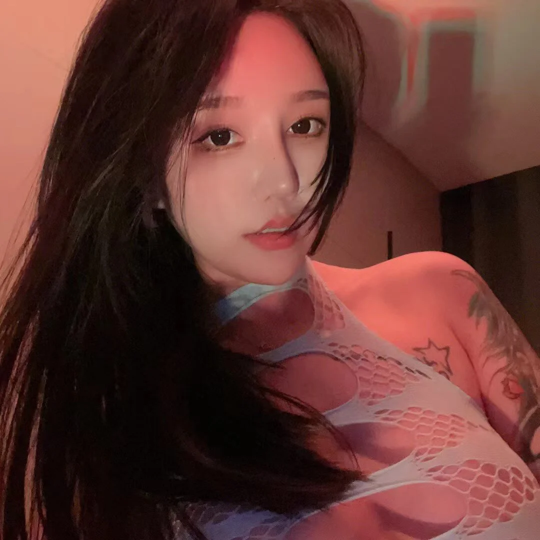 XXX Porn Photo of Nude zaozao_ 2