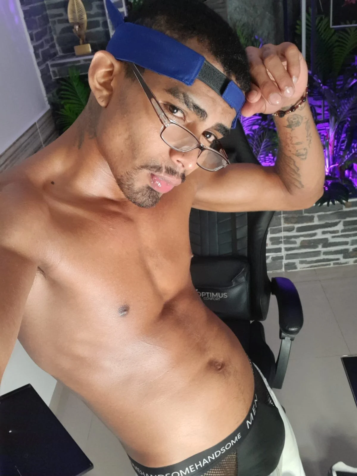 XXX Porn Photo of Nude Rpoolrboy 32