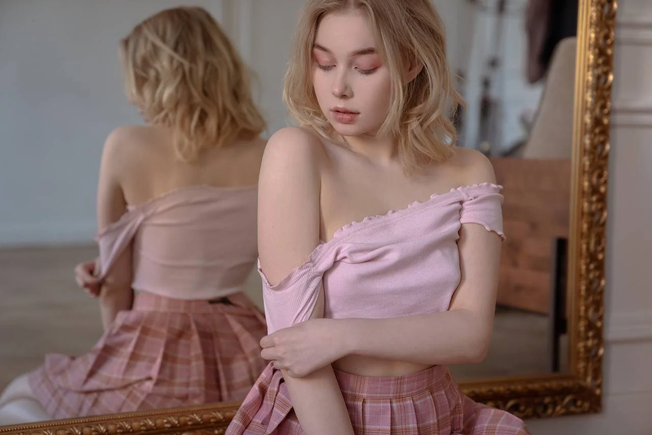 XXX Porn Photo of Nude Chloeromantic 5