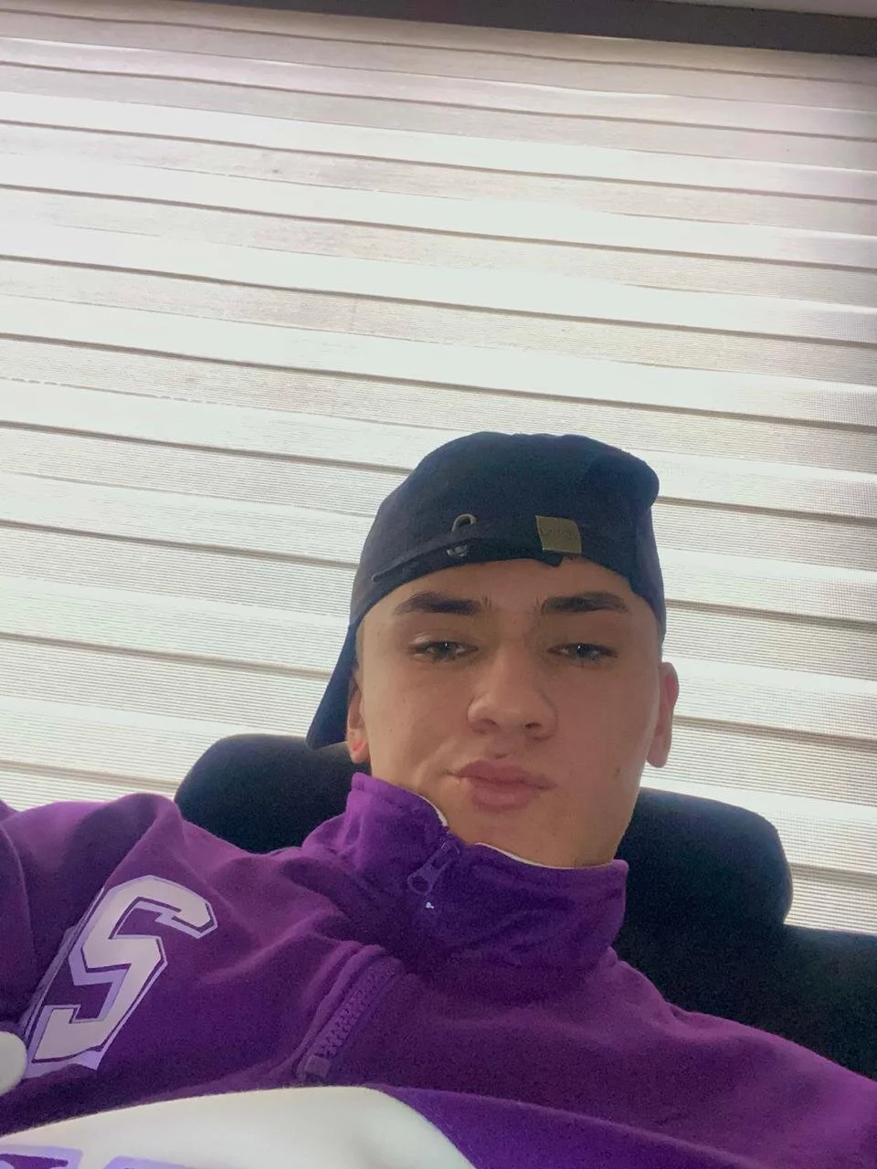XXX Porn Photo of Nude mathias_18 2