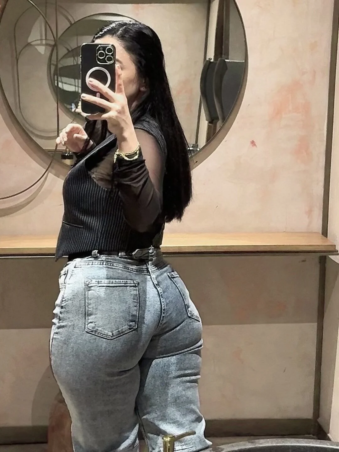 XXX Porn Photo of Nude Queen_Rahaf 11