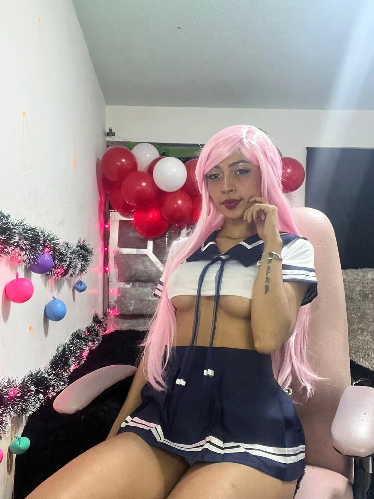 XXX Porn Photo of Nude toxxxic_cams 107