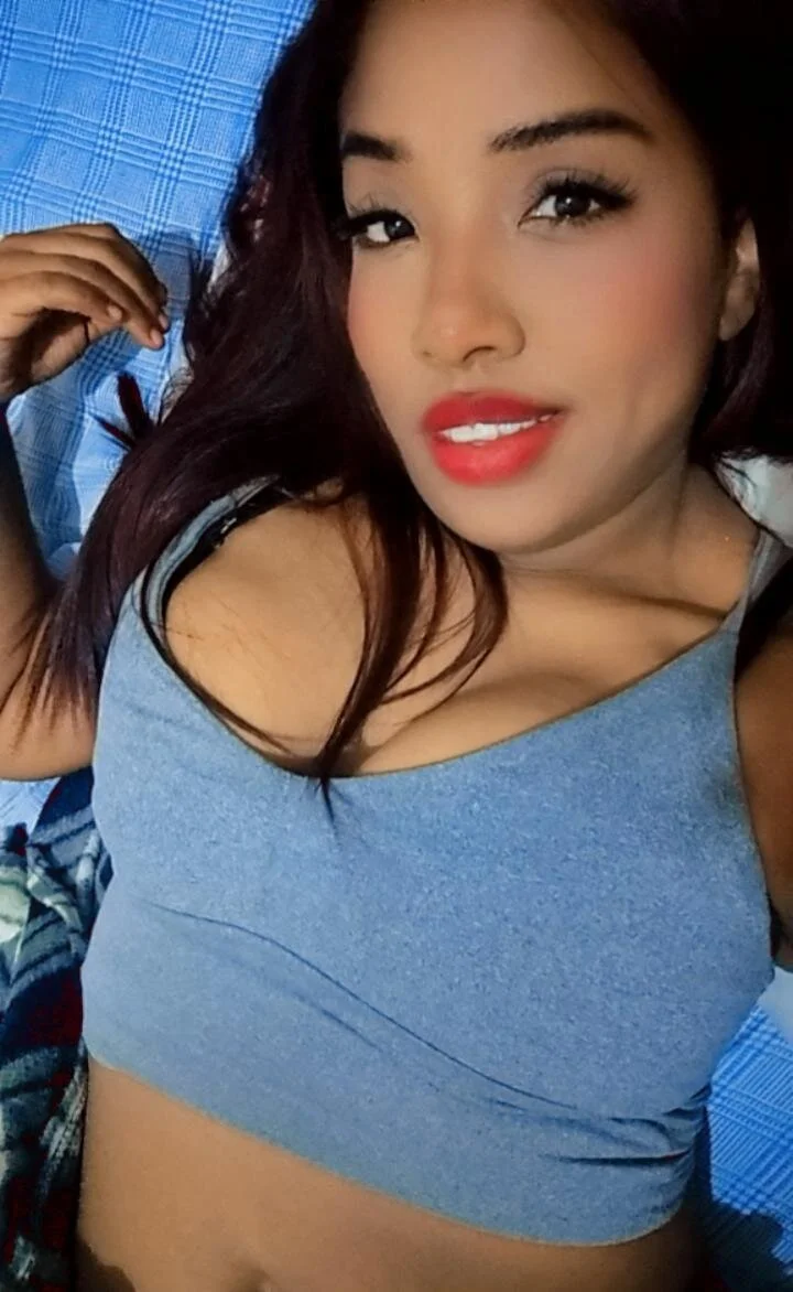 XXX Porn Photo of Nude alondra_bernet 3