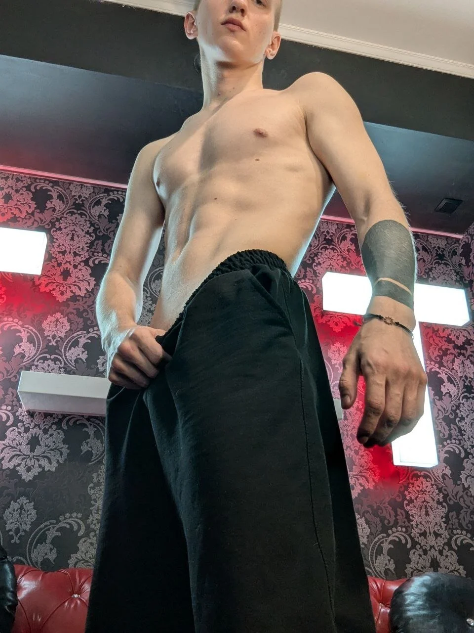 XXX Porn Photo of Nude Vincebev 9