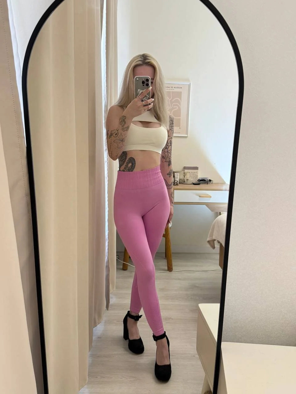 XXX Porn Photo of Nude SashaBlooom 7