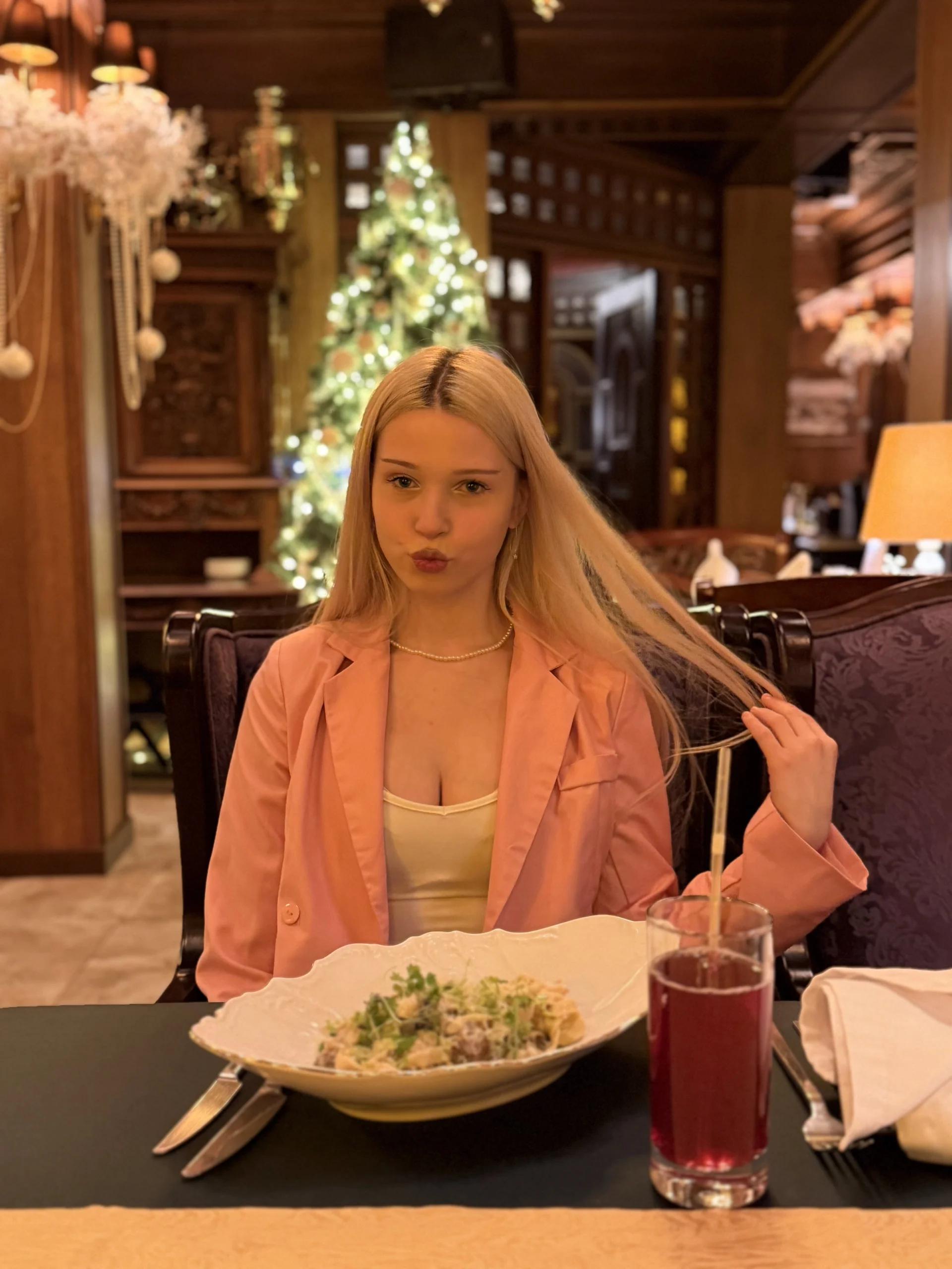 XXX Porn Photo of Nude CherrylHolme 17