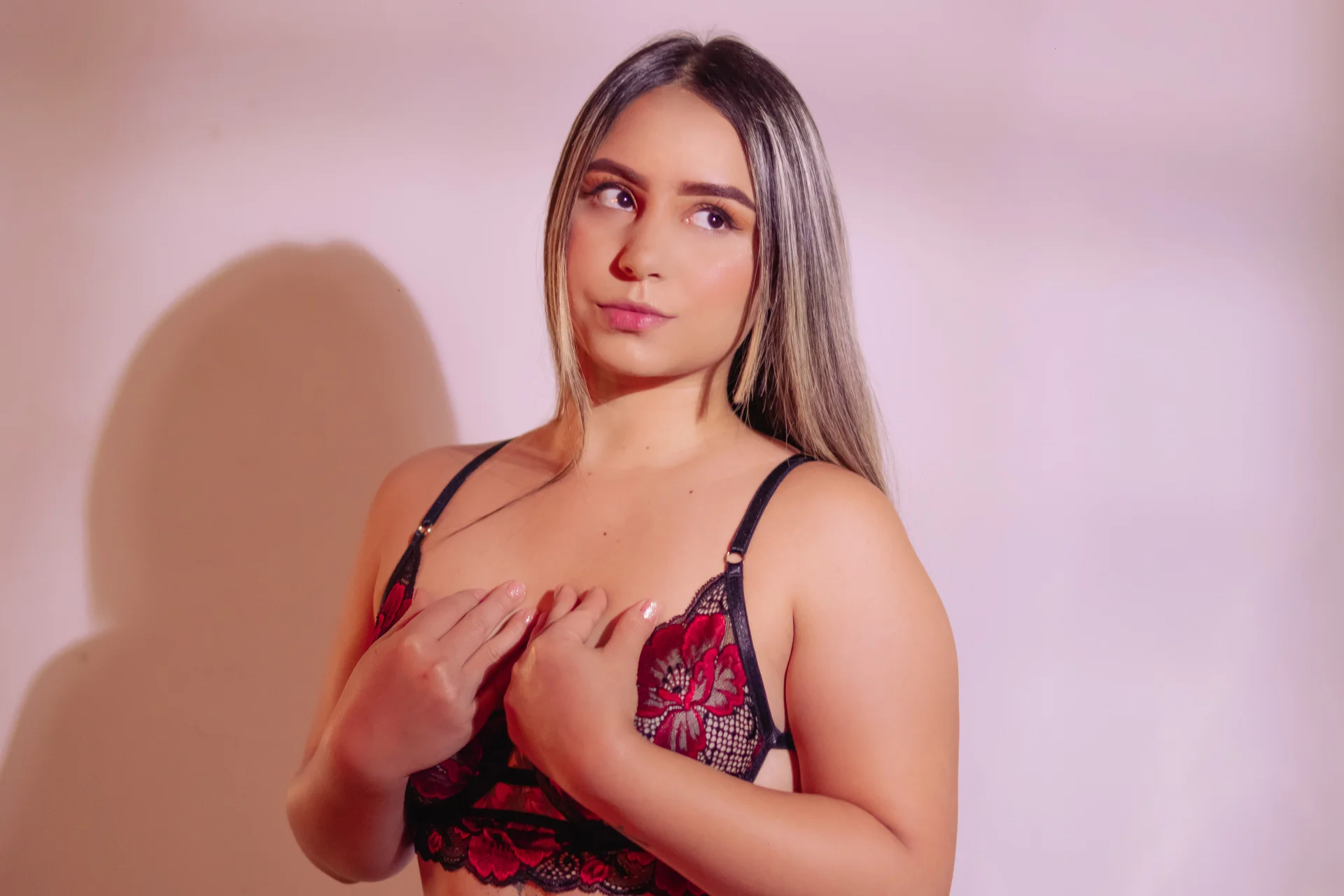 XXX Porn Photo of Nude KatrinHolmes1 3