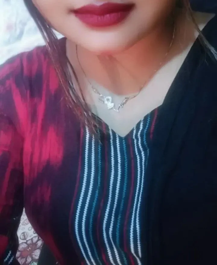 XXX Porn Photo of Nude Nusrat_Faria 5