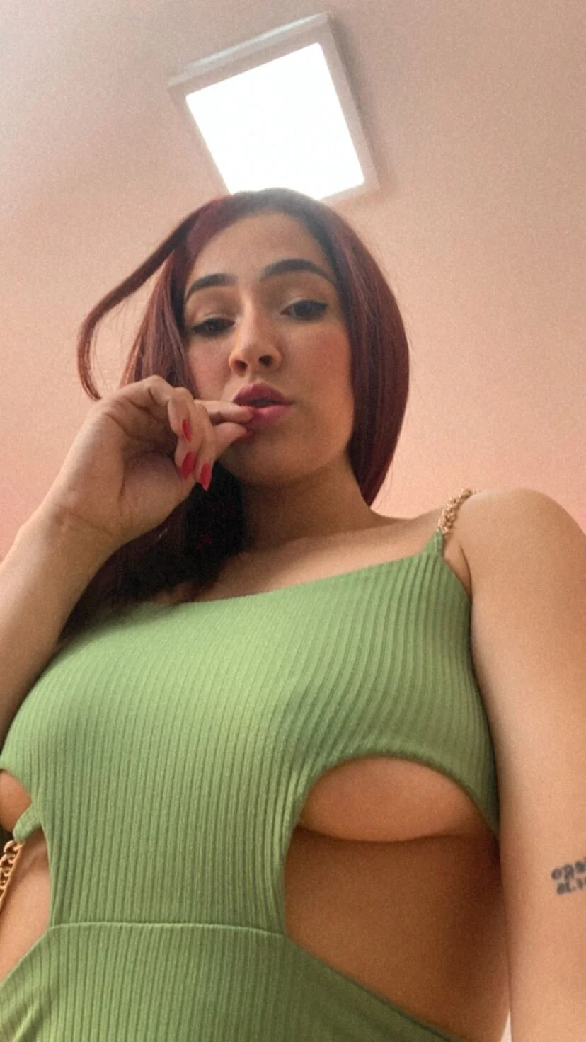 XXX Porn Photo of Nude NicollColeman 12