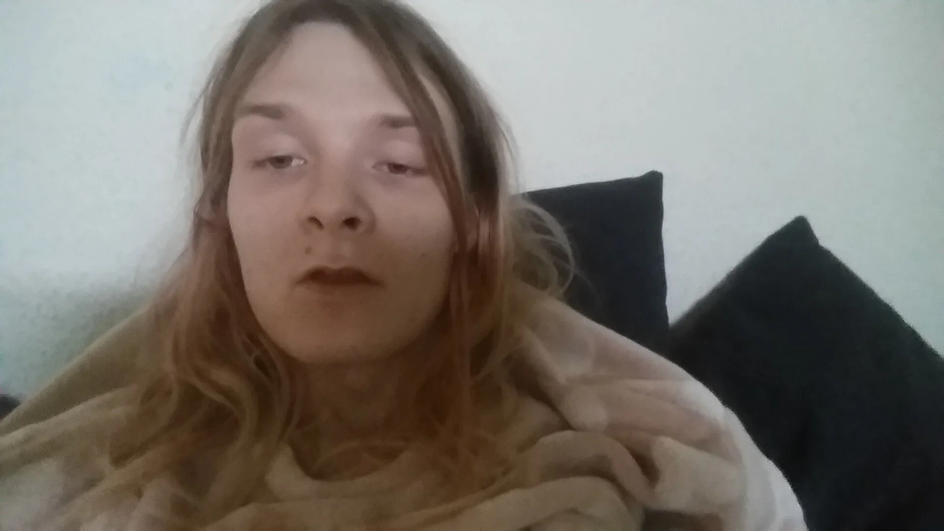 XXX Porn Photo of Nude kitty-sluttyemz 5