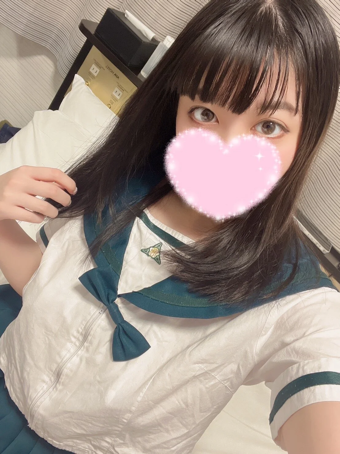 XXX Porn Photo of Nude suzu_Love 1